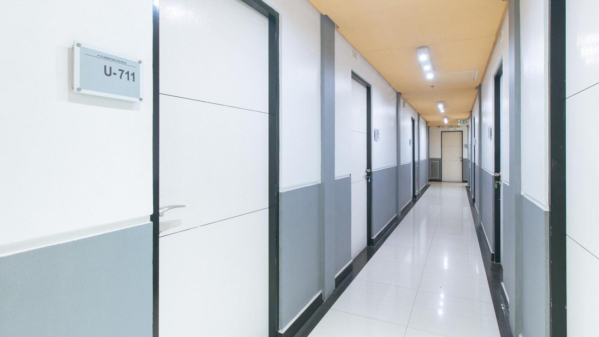 Reddoorz Plus At Banawe Quezon City Cidade Quezon Exterior foto
